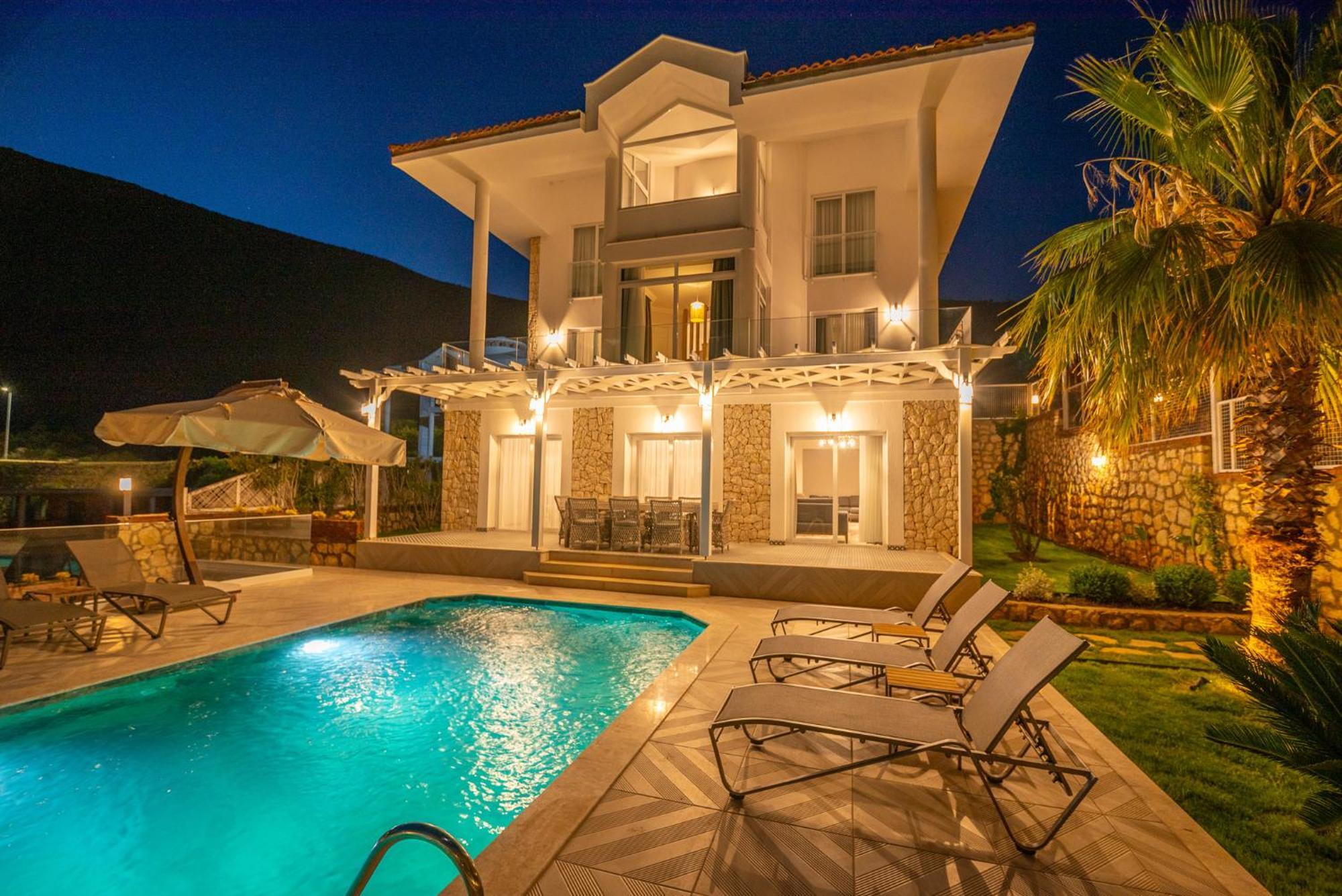 Beachfront White Villa With Private Swimming Pool Калкан Экстерьер фото